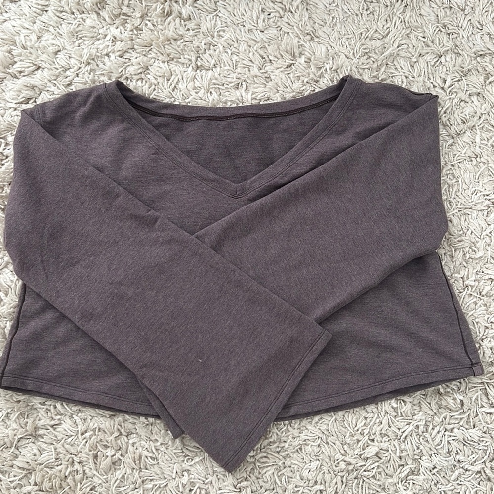 Lululemon Athletica Bell Sleeve Crop Top sz S